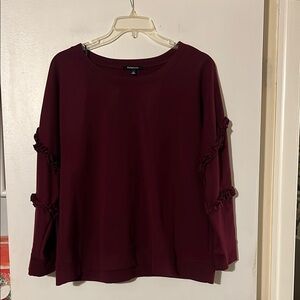 Relatively wine color crew neck sweatshirt with ruffle detail